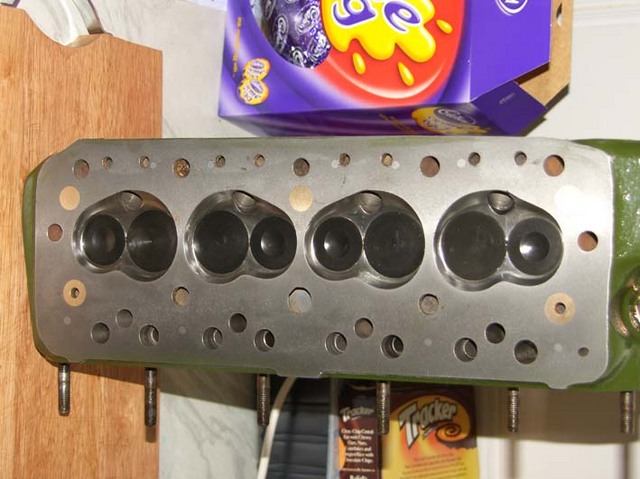 Rescued attachment cylinder head small2.jpg